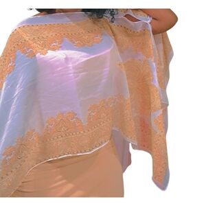 Elegant White and Gold Shawl